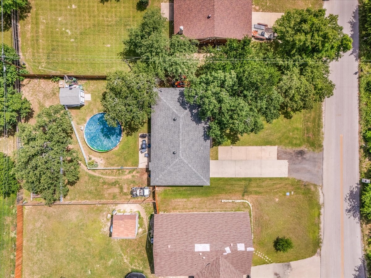 105 Rhoades Street Azle TX 76020