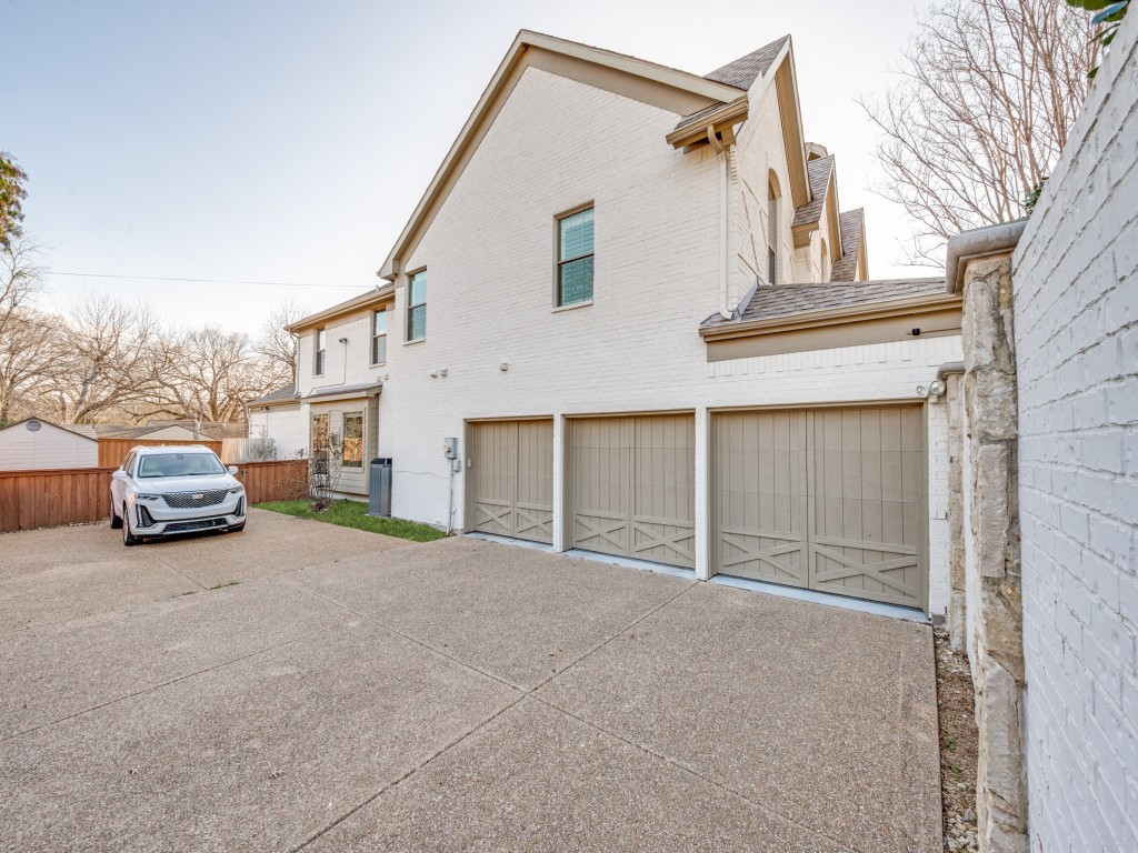 4030 Adrian Drive Dallas TX 75209