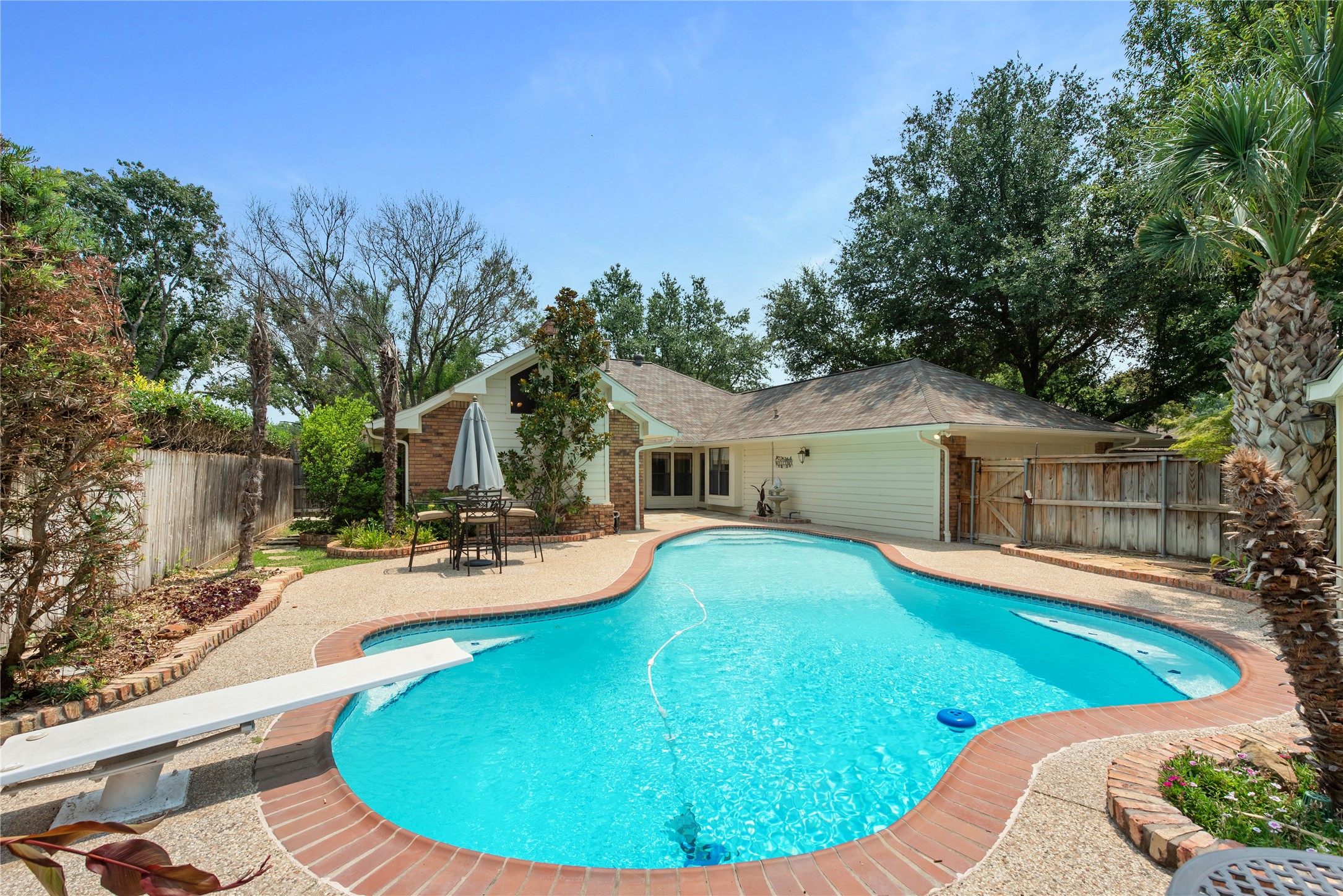 1405 Sherwood Drive Rowlett TX 75088