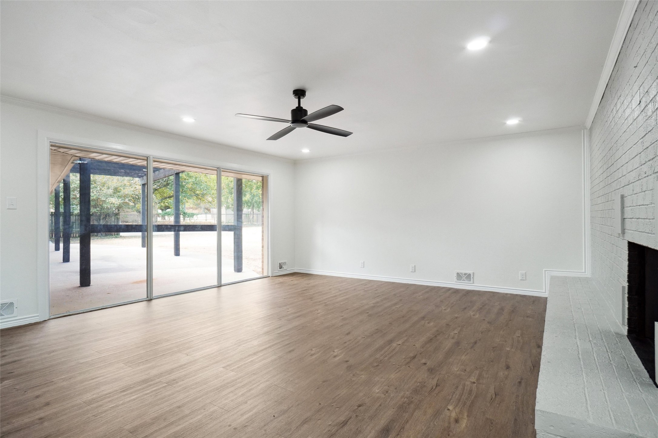 900 Roberts Street Bowie TX 76230