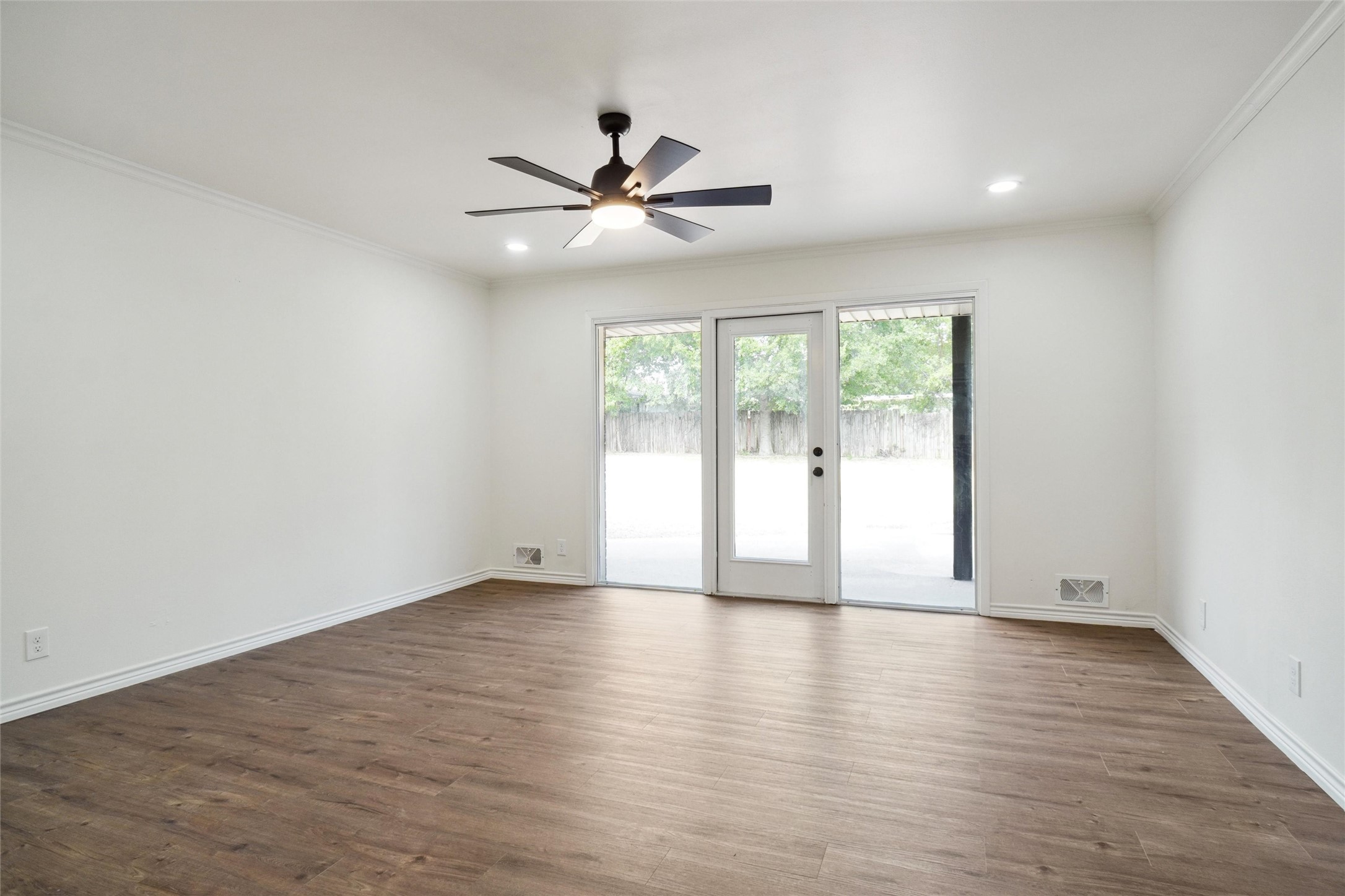 900 Roberts Street Bowie TX 76230