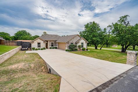 6501 Choctaw Court Granbury TX 76049