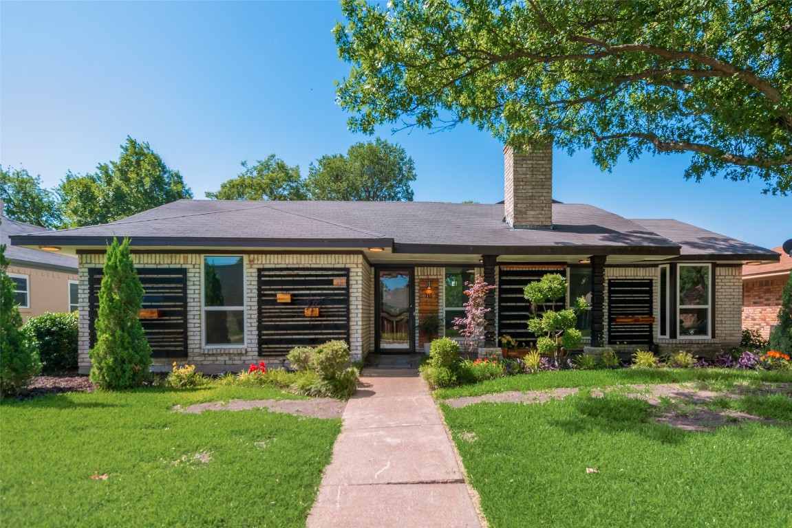 710 Royal Oaks Drive Garland TX 75040