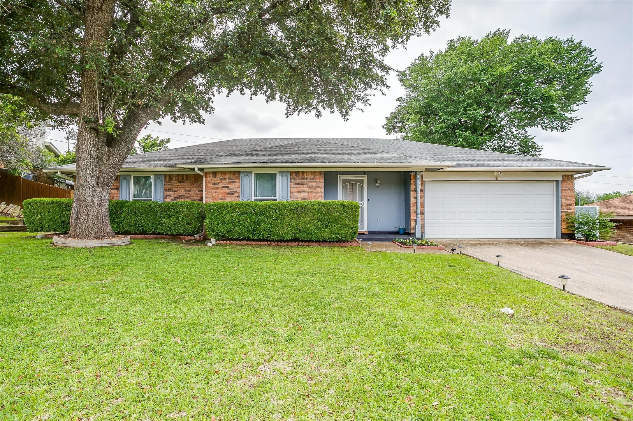 2600 Blue Quail Drive Arlington TX 76017