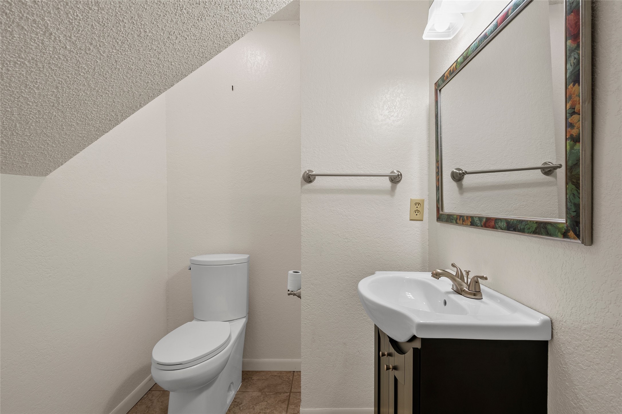 713 Wooded Crest Woodway TX 76712