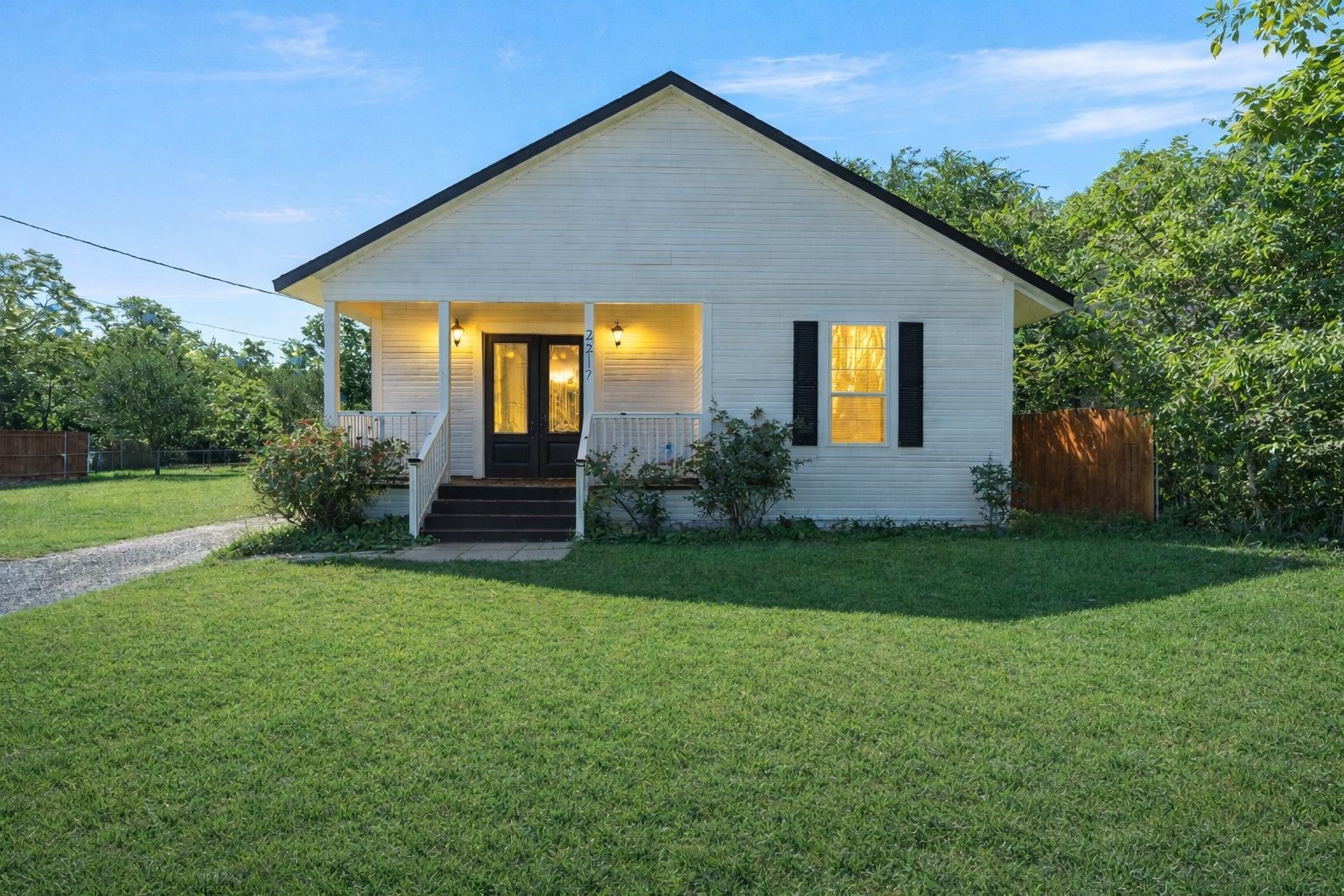 2212 Clay Avenue Waco TX 76706