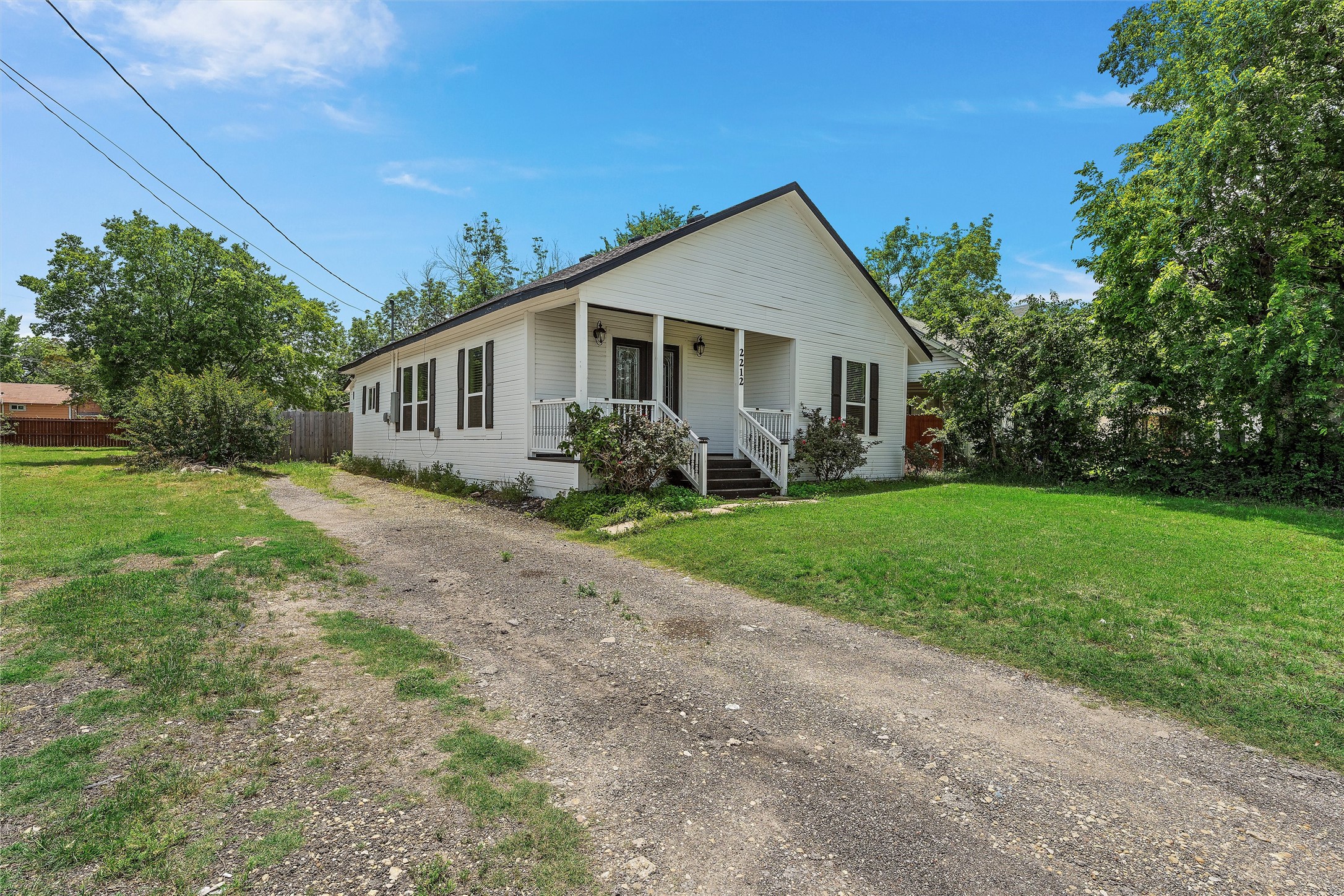 2212 Clay Avenue Waco TX 76706