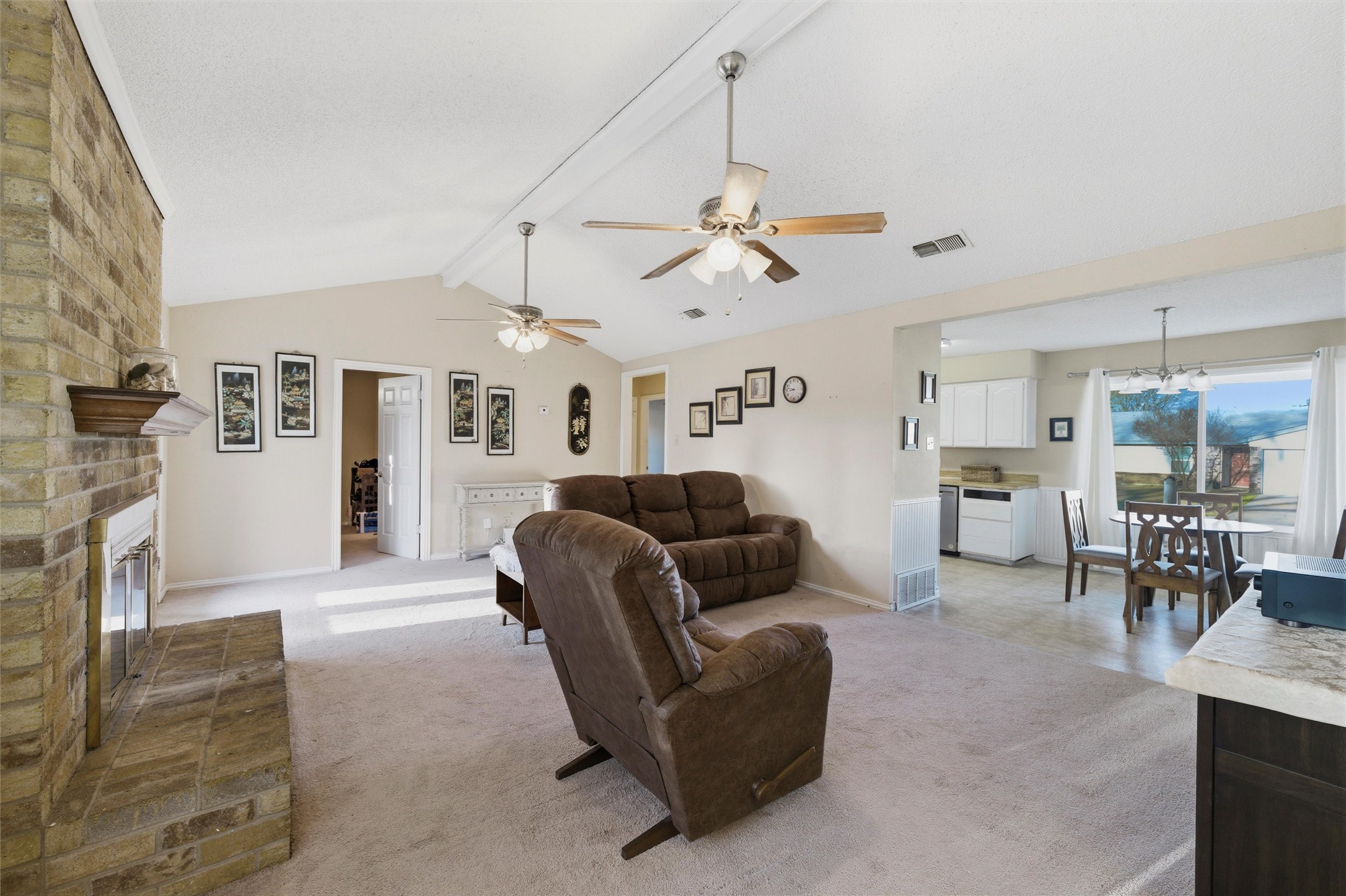 5907 Woodsetter Lane Arlington TX 76017