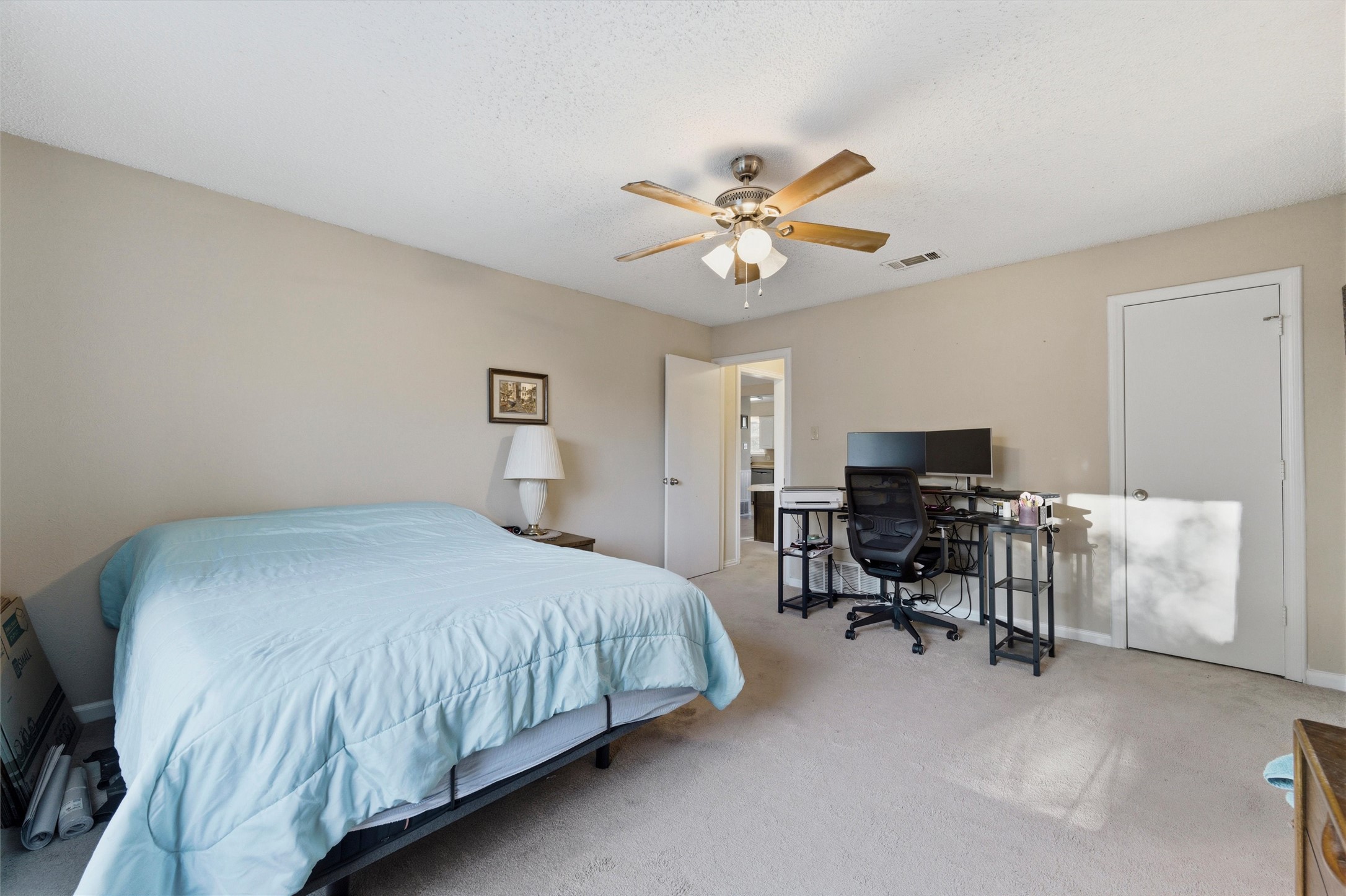 5907 Woodsetter Lane Arlington TX 76017