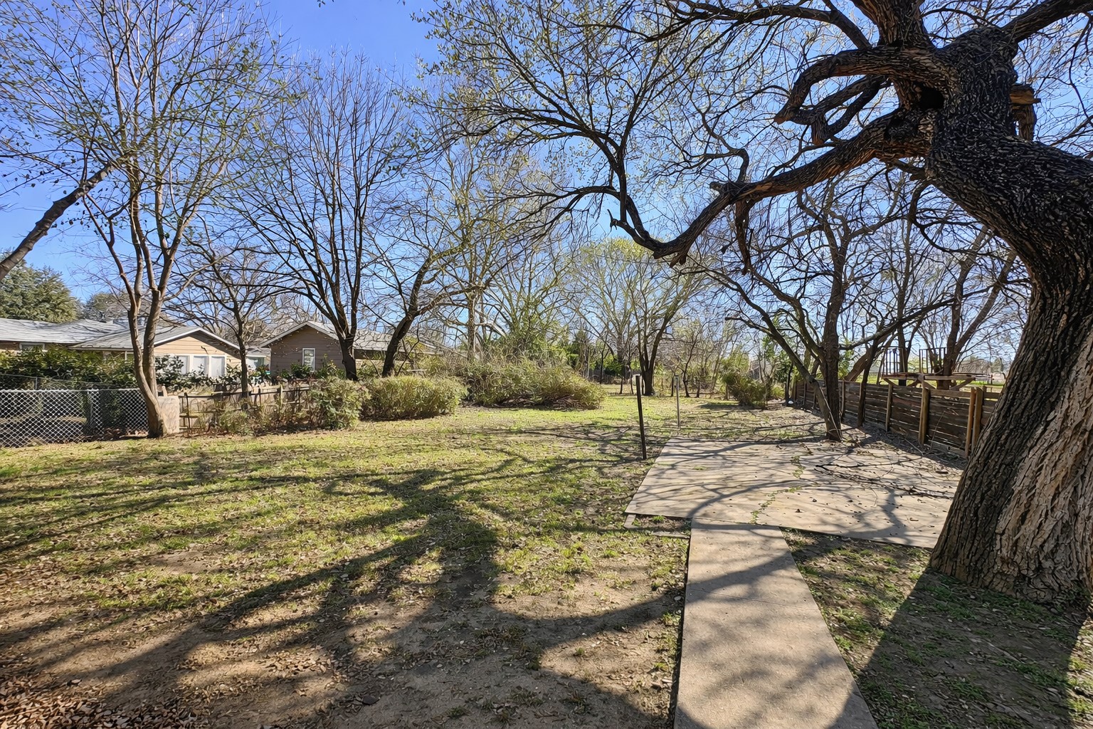 809 Crescent Street Denton TX 76201