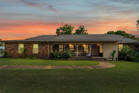 2200 County Road 425c Cleburne TX 76031