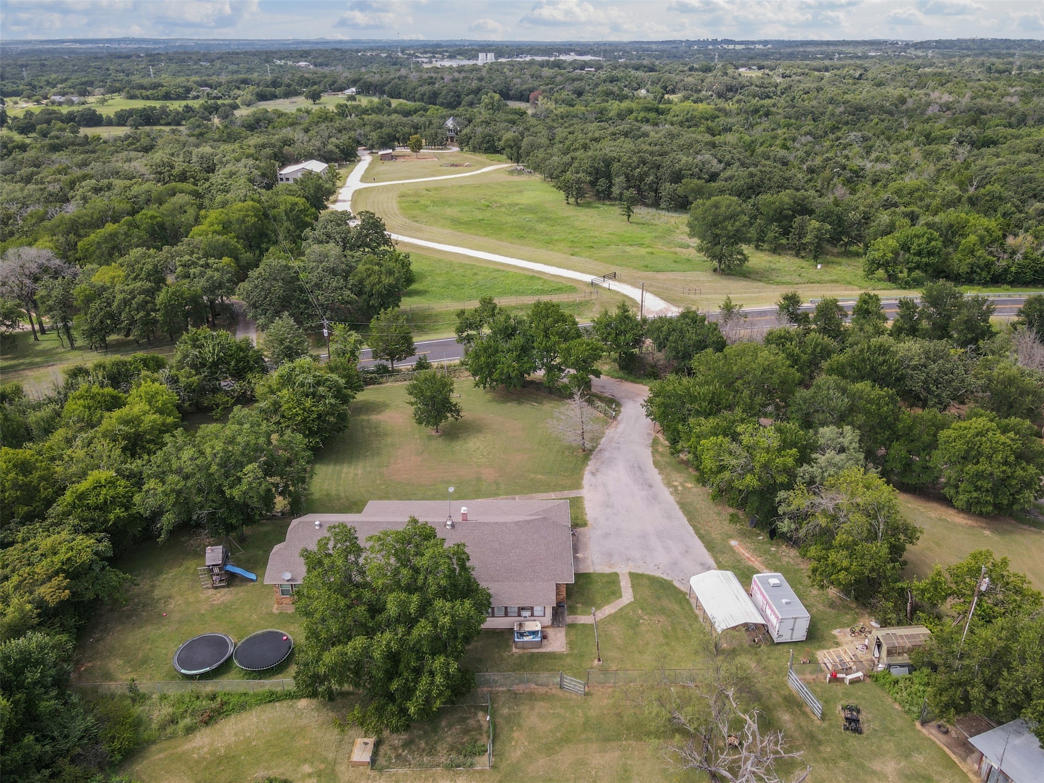 2200 County Road 425c Cleburne TX 76031