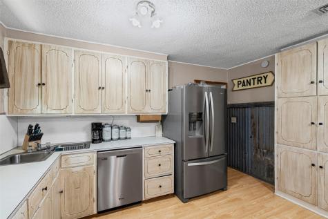 2200 County Road 425c Cleburne TX 76031