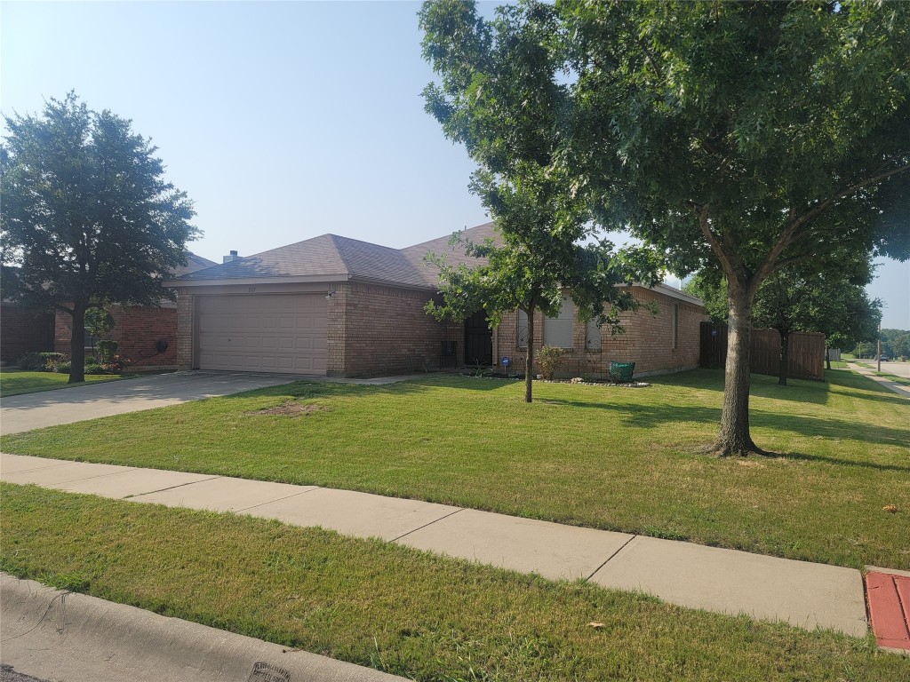 1529 Evan Drive Denton TX 76207