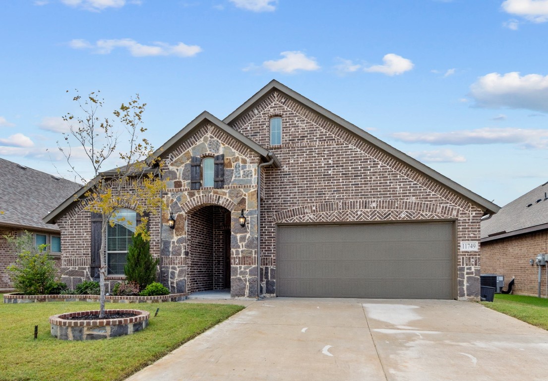 11749 Elko Lane Fort Worth TX 76108