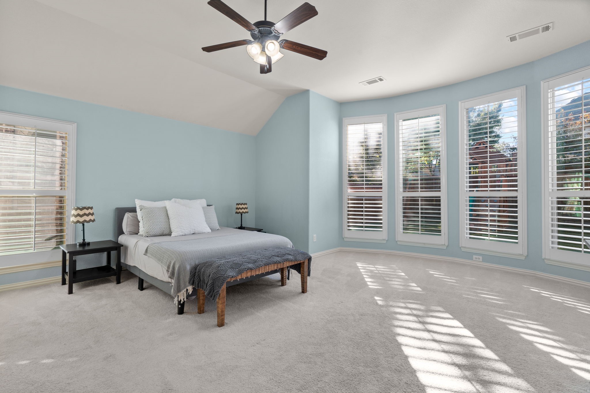 8221 Bayberry Avenue Lantana TX 76226