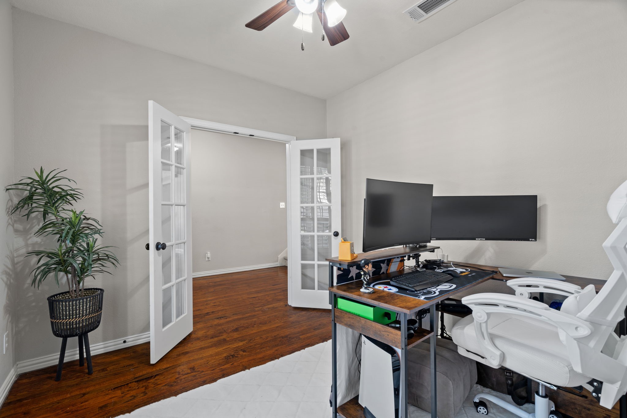8221 Bayberry Avenue Lantana TX 76226