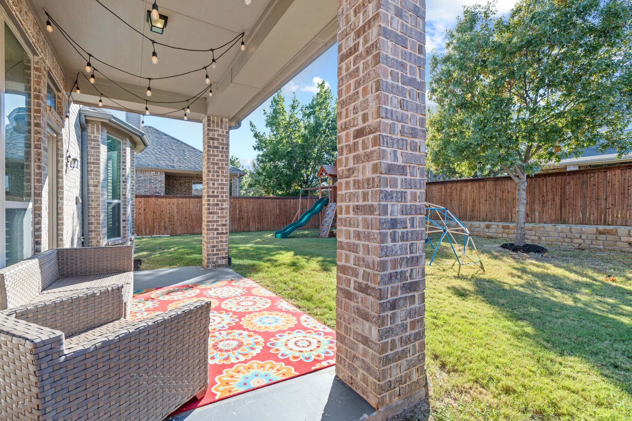 8221 Bayberry Avenue Lantana TX 76226