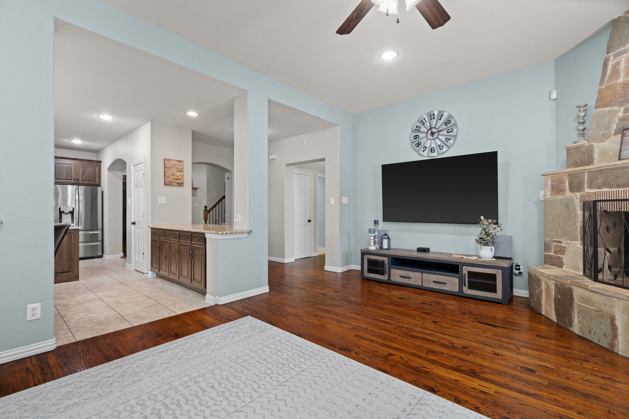 8221 Bayberry Avenue Lantana TX 76226
