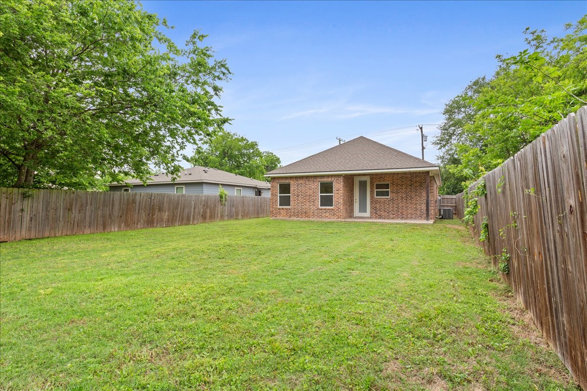 3525 N 24th Street Waco TX 76708