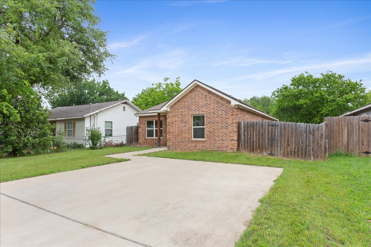 3525 N 24th Street Waco TX 76708