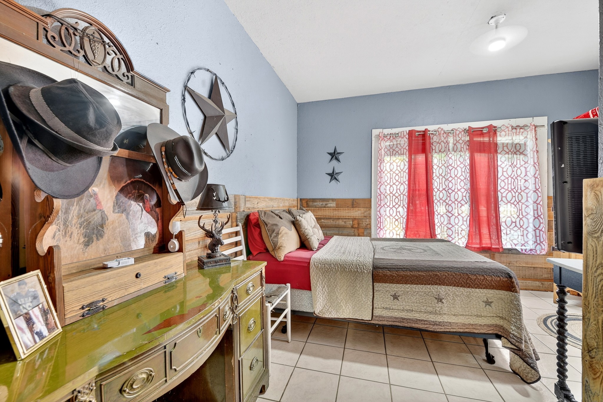 2070 County Road 377 Van Alstyne TX 75495