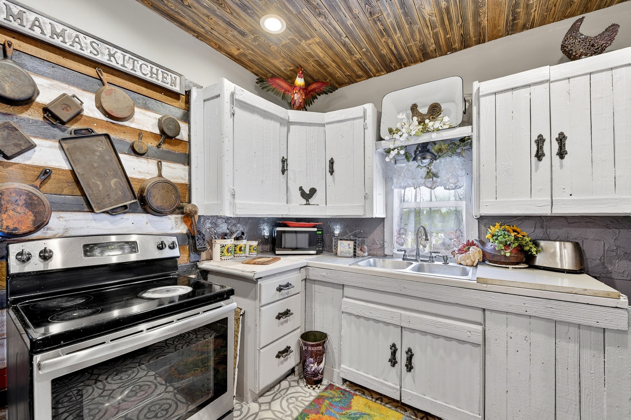 2070 County Road 377 Van Alstyne TX 75495