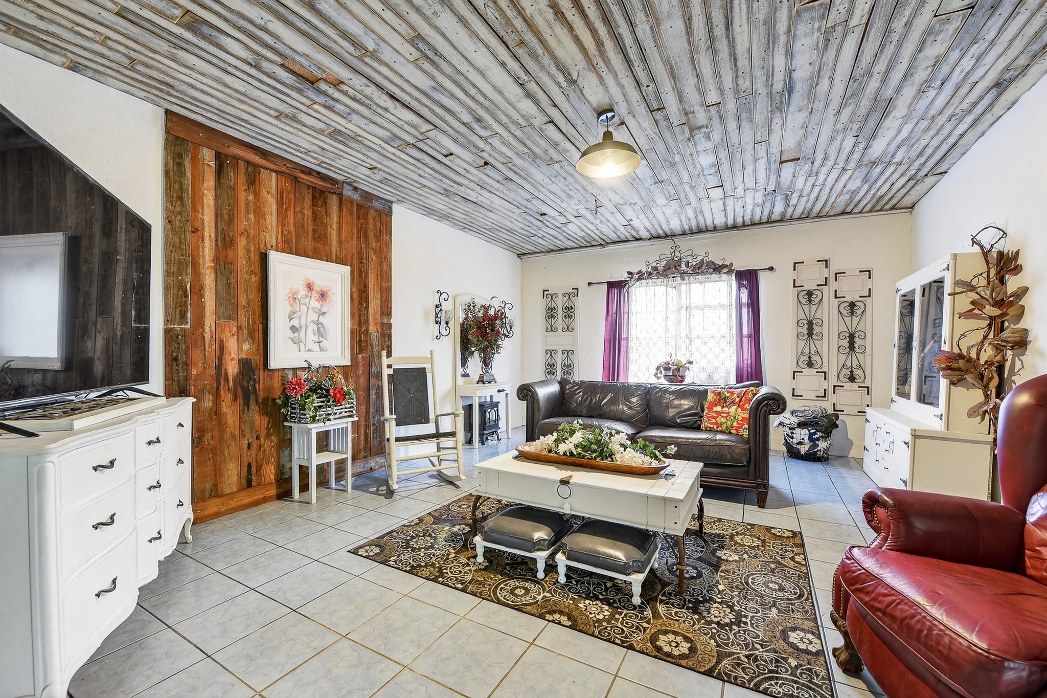 2070 County Road 377 Van Alstyne TX 75495