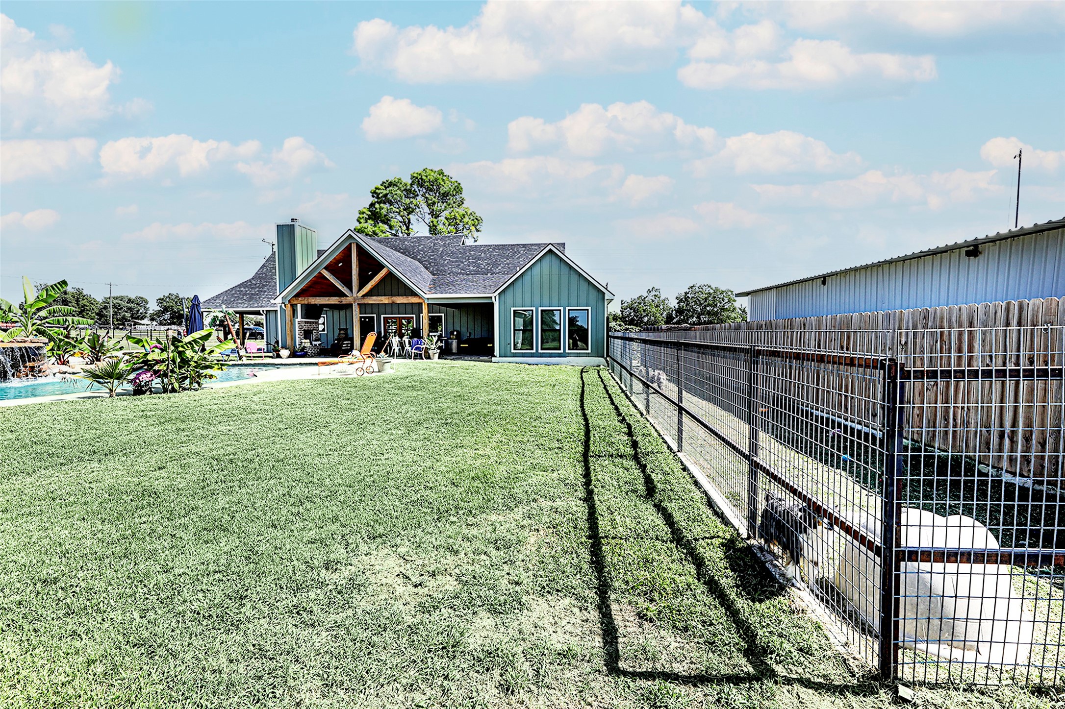 6591 Fm 1758 Bowie TX 76230
