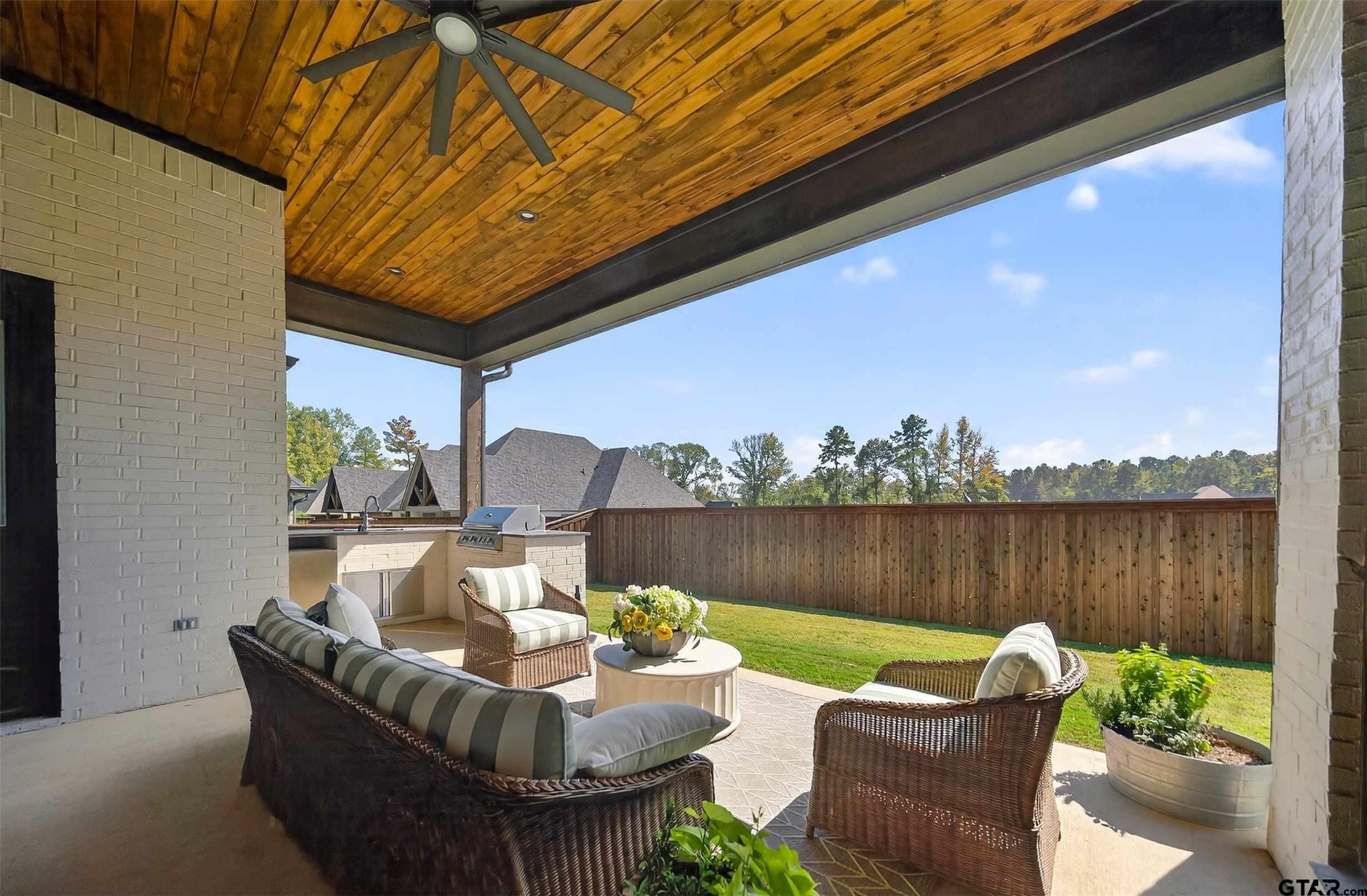 1572 Maple Circle Tyler TX 75703