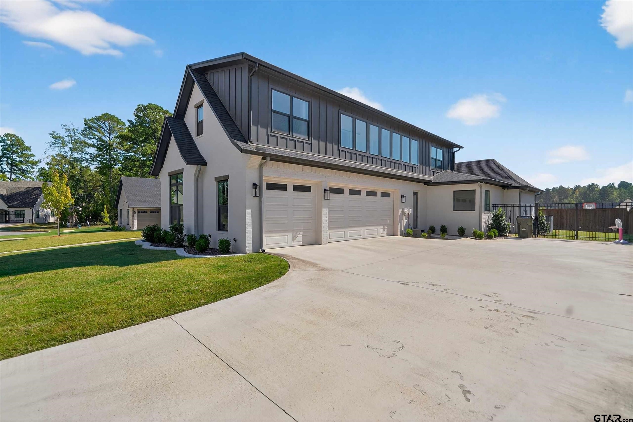 1572 Maple Circle Tyler TX 75703