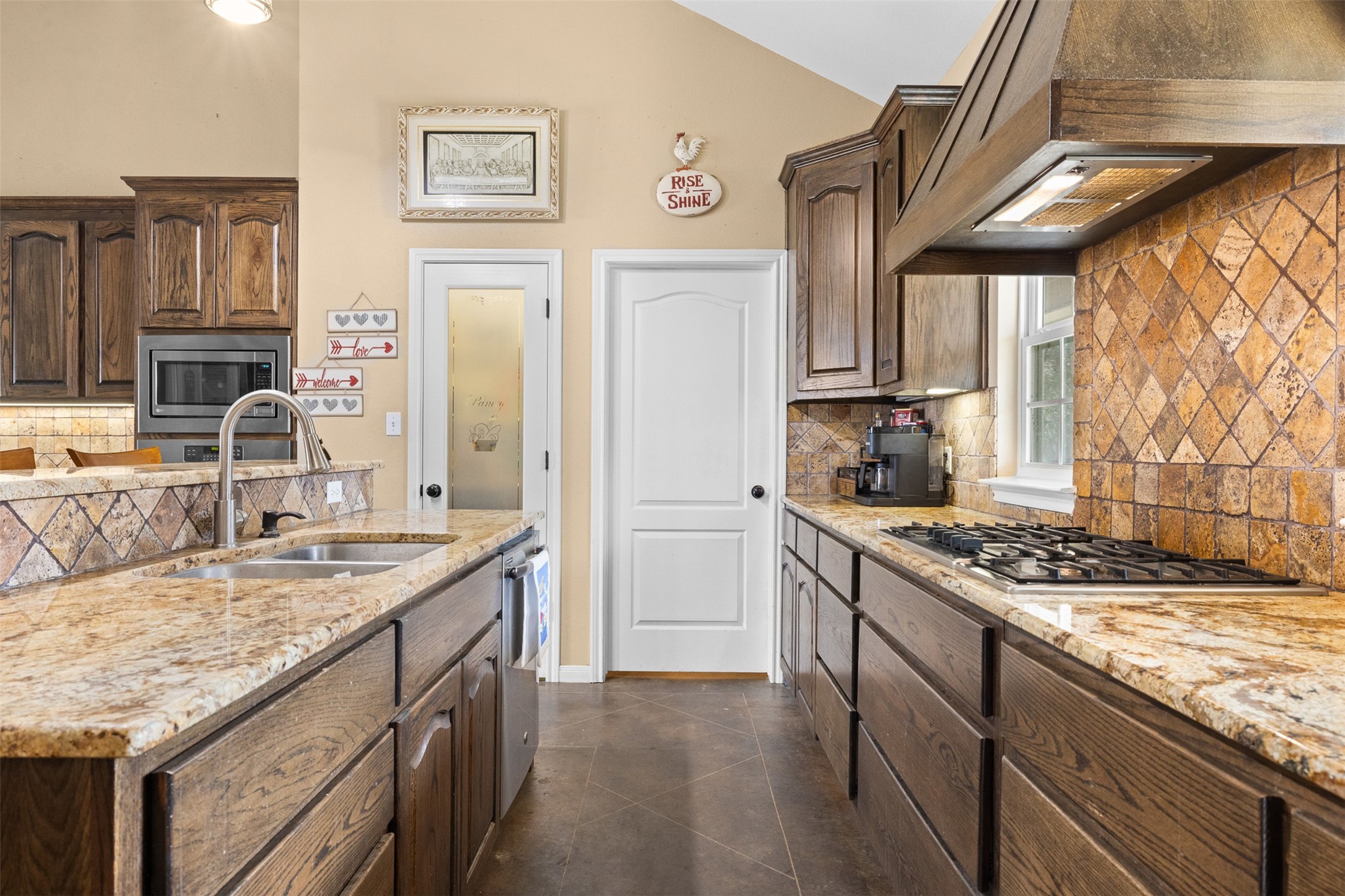 476 Lcr 640 Groesbeck TX 76642