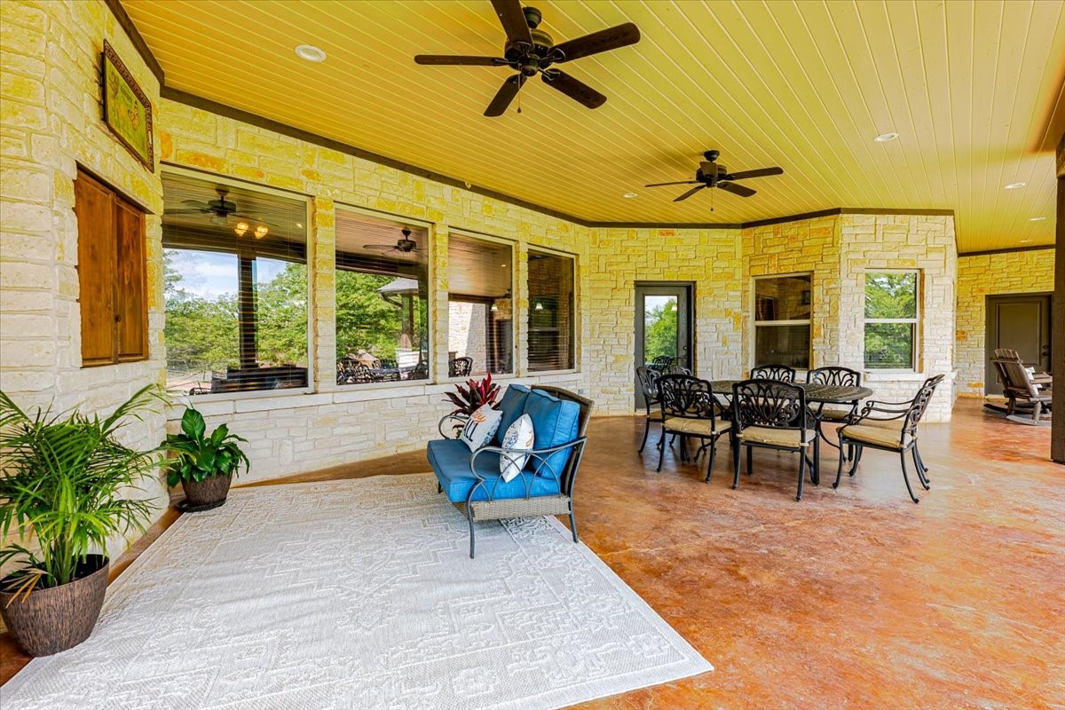 108 Mcclintock Court Weatherford TX 76088