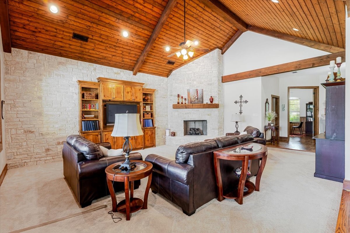 108 Mcclintock Court Weatherford TX 76088