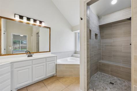 8330 Elena Drive Lantana TX 76226