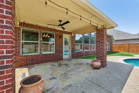 8330 Elena Drive Lantana TX 76226