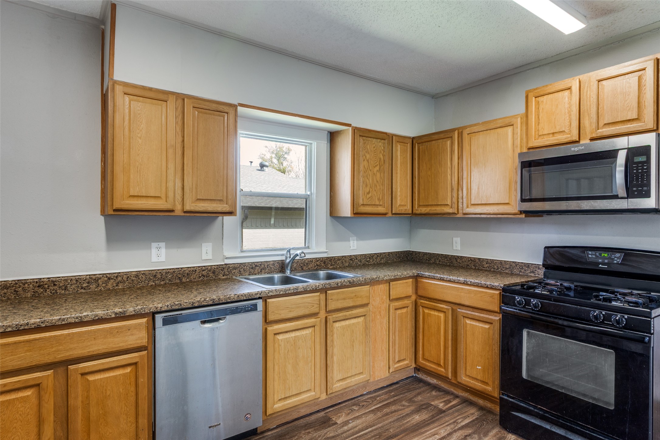 826 Mirike Drive White Settlement TX 76108