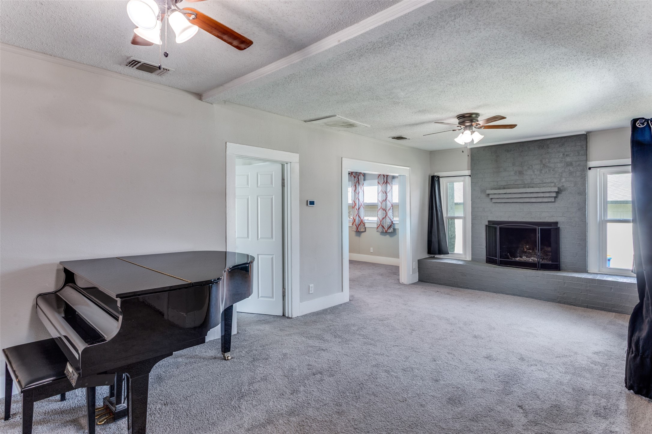 826 Mirike Drive White Settlement TX 76108