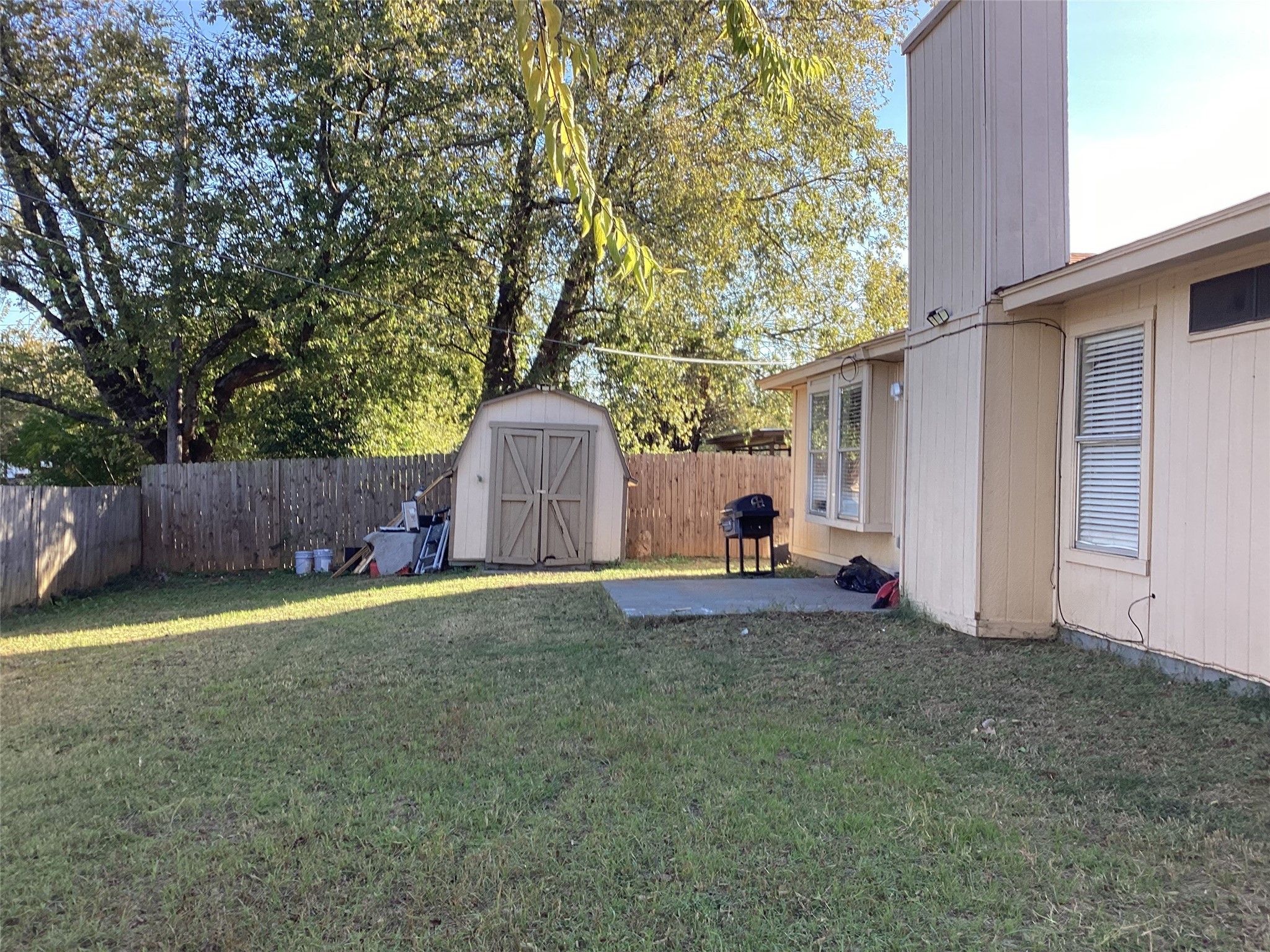 5915 Willow Branch Drive Arlington TX 76017