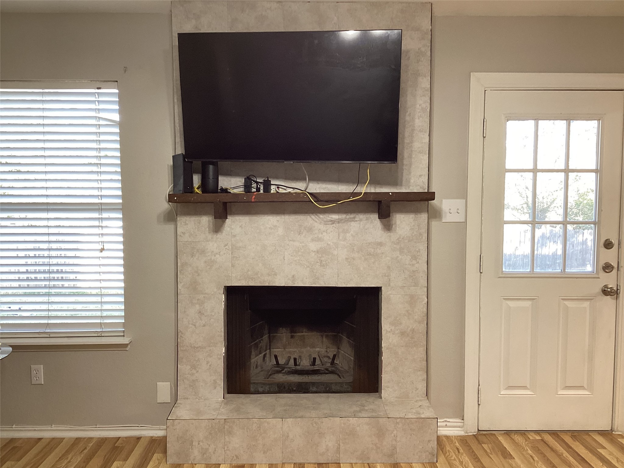 5915 Willow Branch Drive Arlington TX 76017