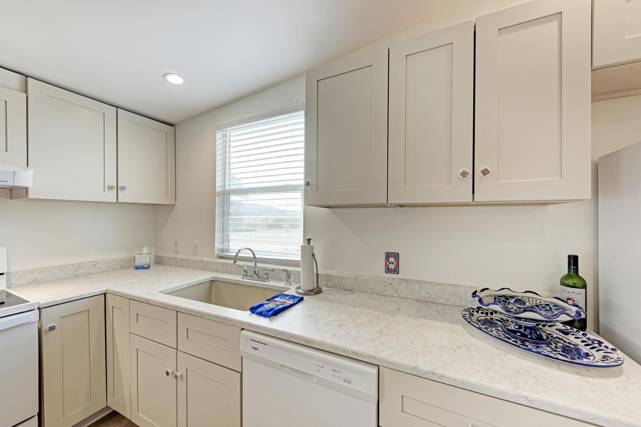 1395 Mountain Creek Road Marble Falls TX 78654