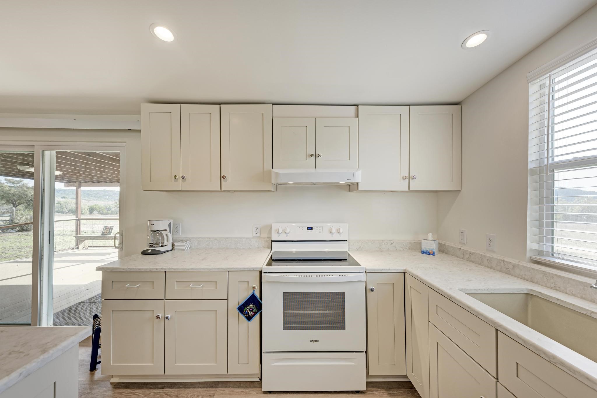 1395 Mountain Creek Road Marble Falls TX 78654