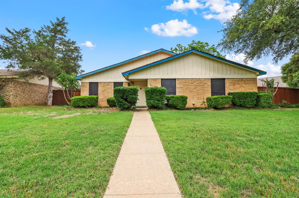 2510 Chariot Lane Garland TX 75044