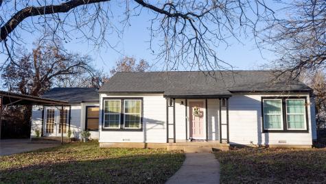 1204 W Wheeler Street Breckenridge TX 76424
