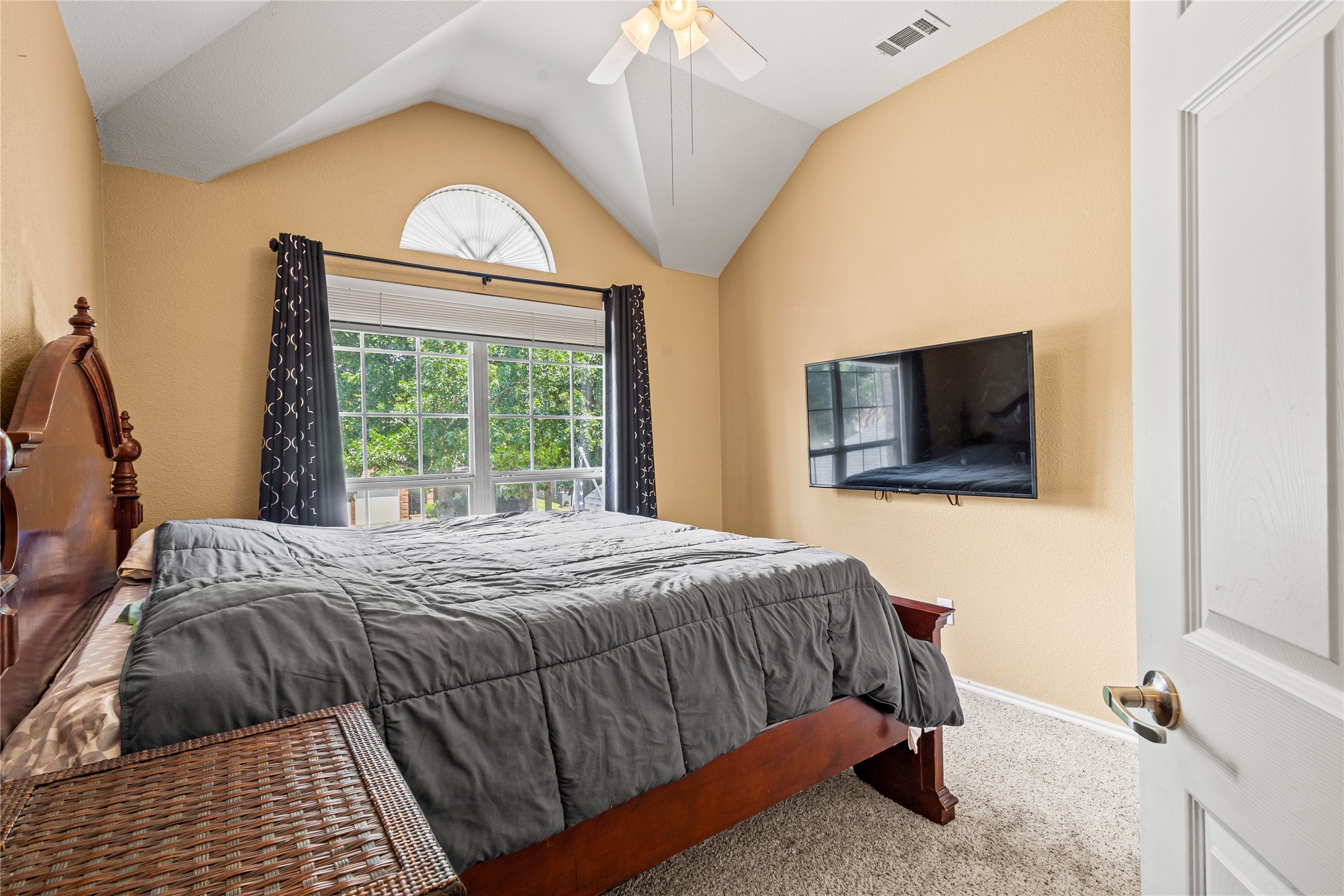 2715 Forest Lake Drive Grand Prairie TX 75052