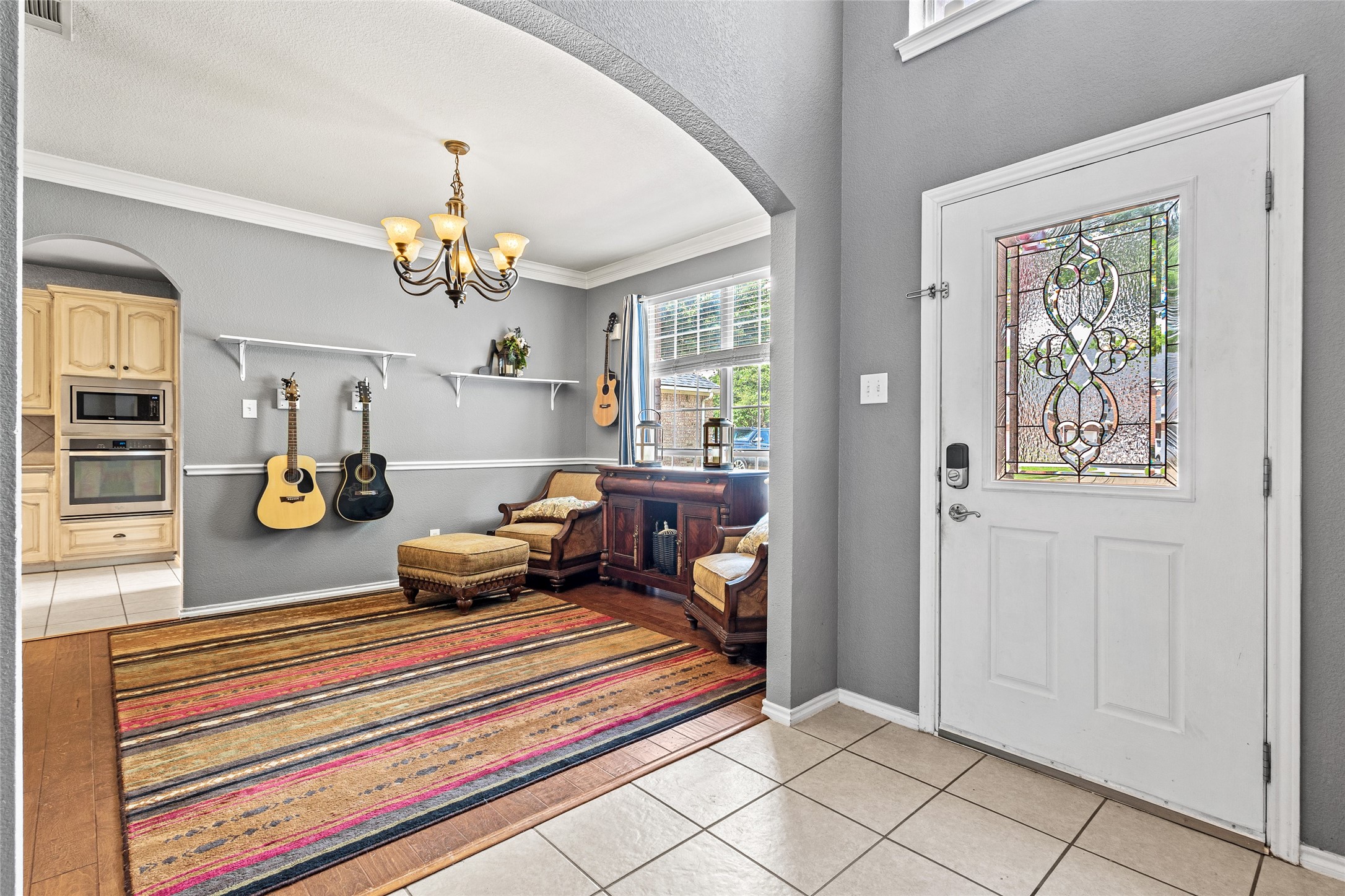 2715 Forest Lake Drive Grand Prairie TX 75052
