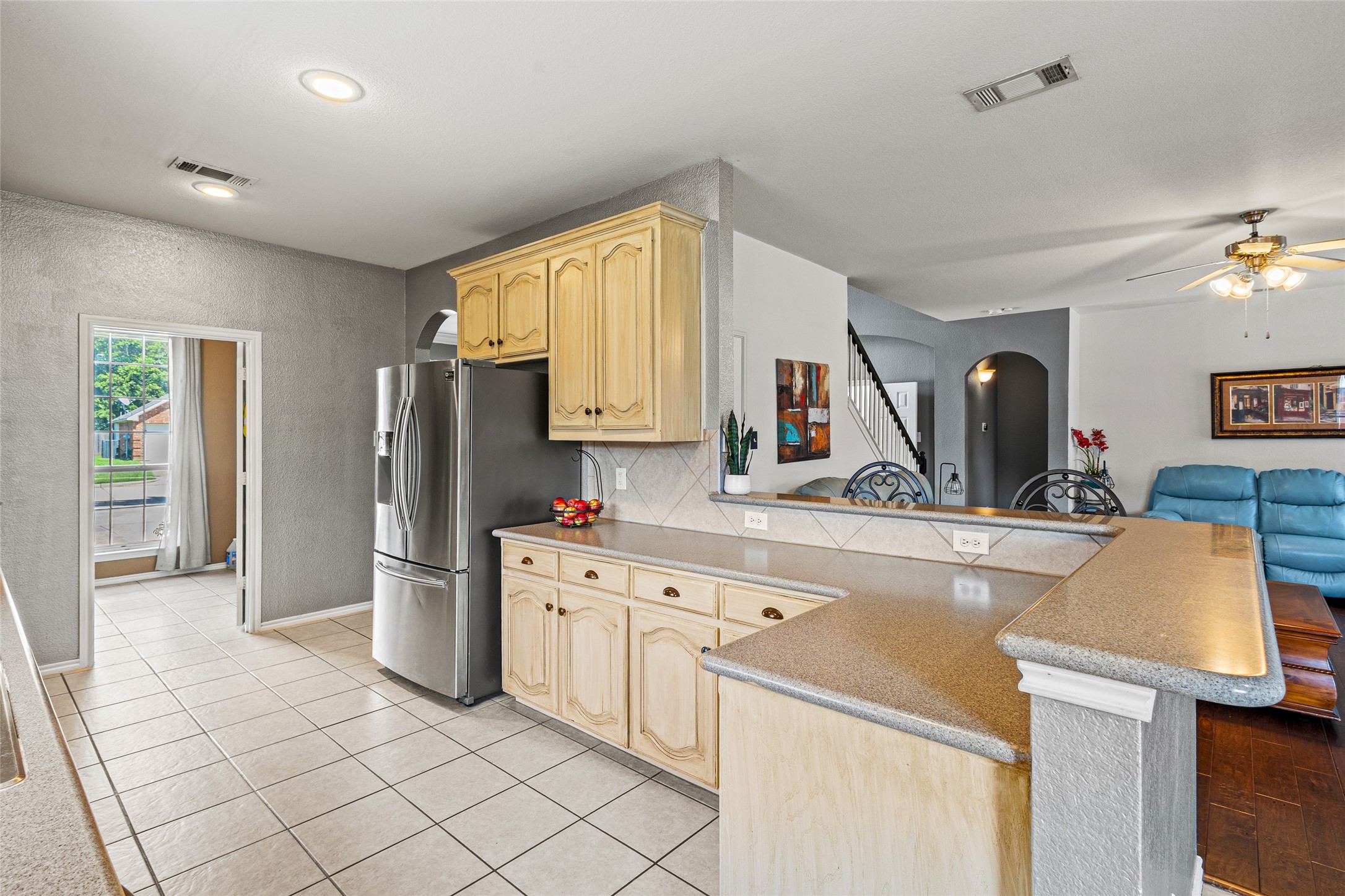 2715 Forest Lake Drive Grand Prairie TX 75052