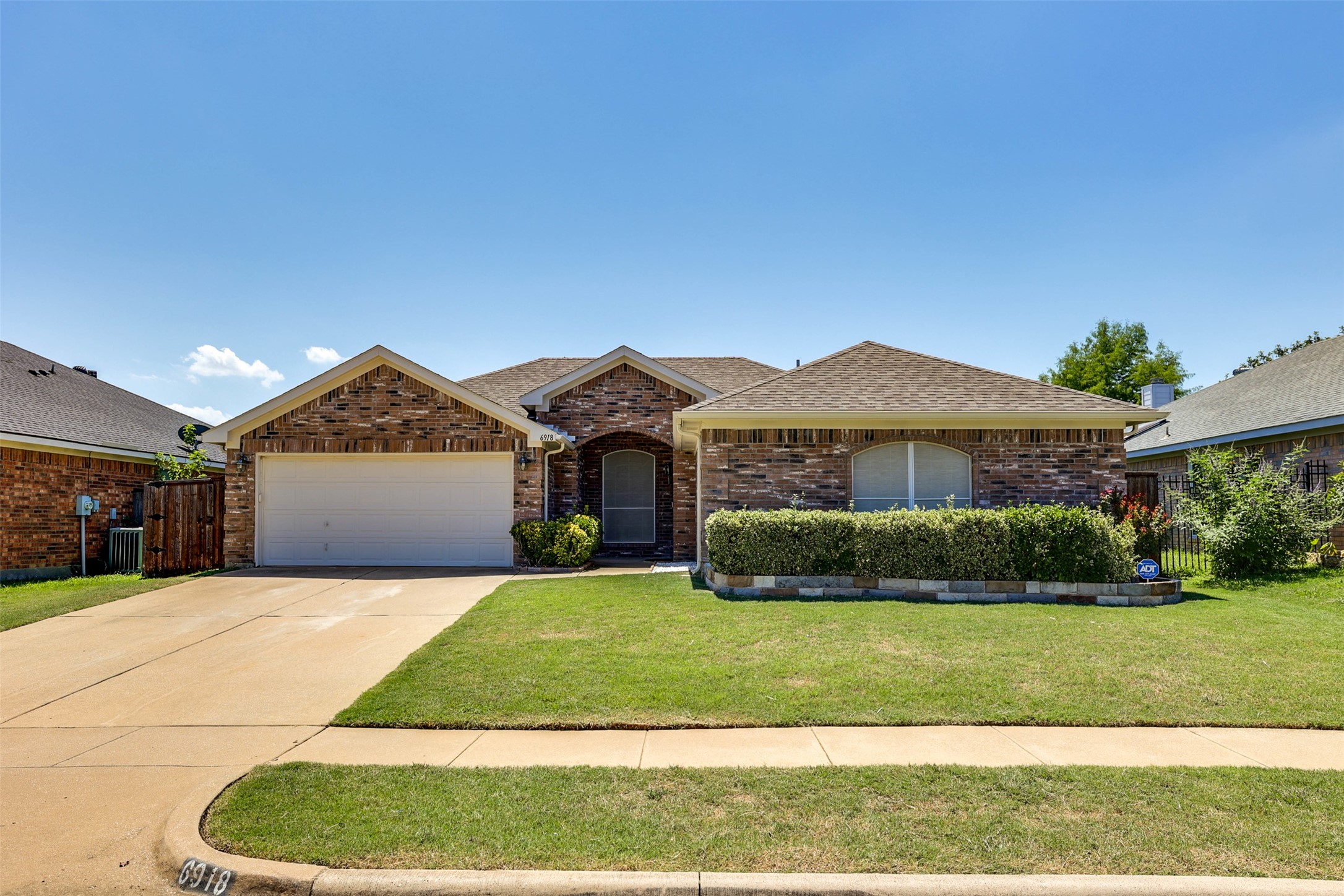 6918 Misty Meadow Lane Arlington TX 76002