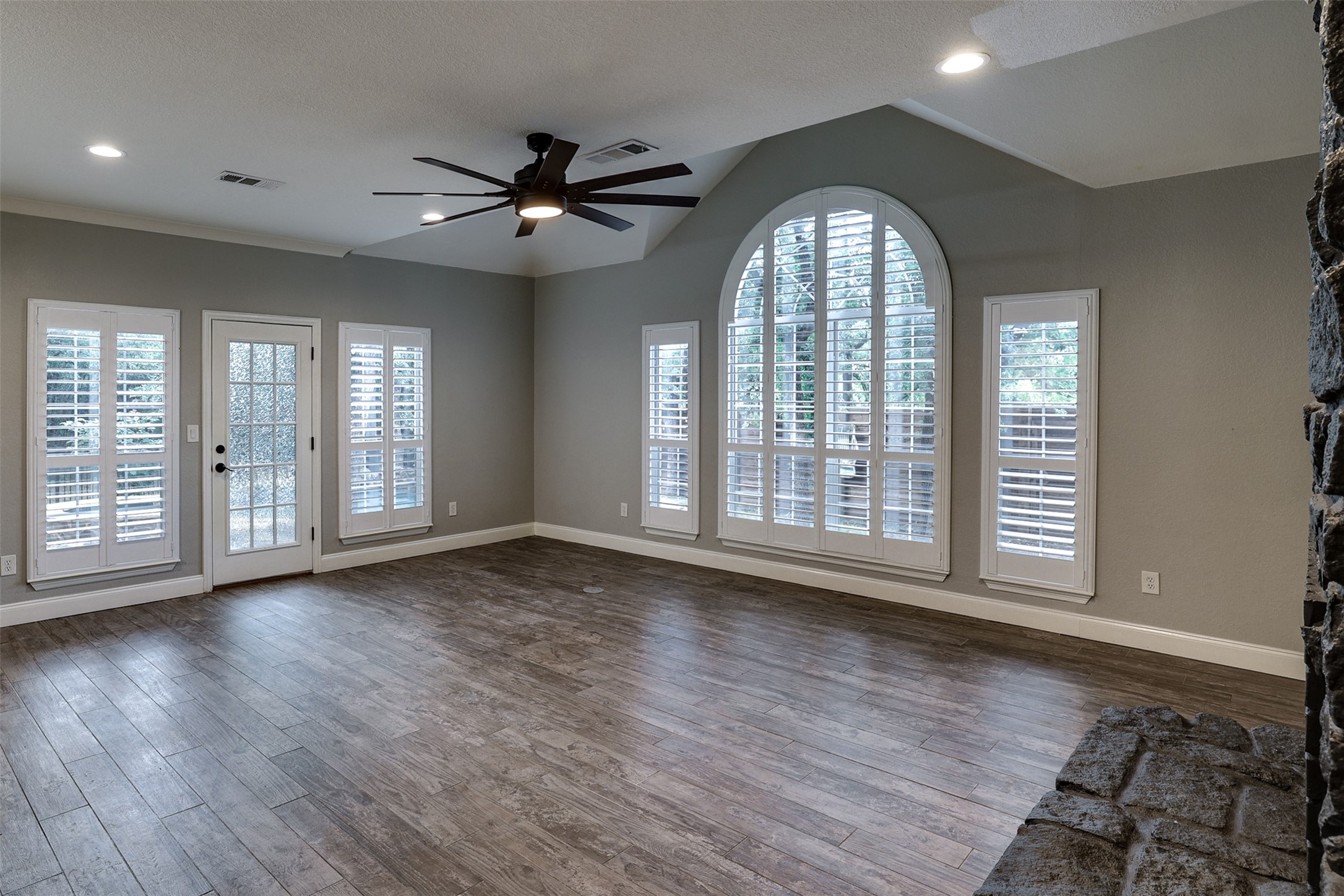4502 Ridgecrest Drive Arlington TX 76017