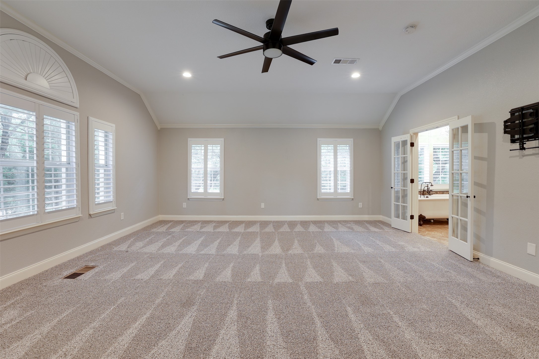 4502 Ridgecrest Drive Arlington TX 76017